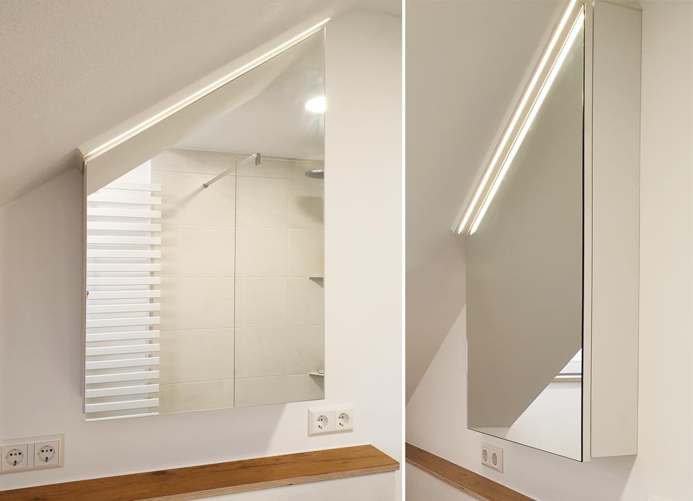 Spiegelschrank mit Beleuchtung an Dachschräge angepasst